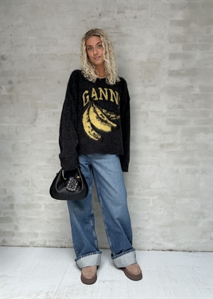 Fine brushed alpaca banana oversized o-neck strik Phantom K2516 Ganni 